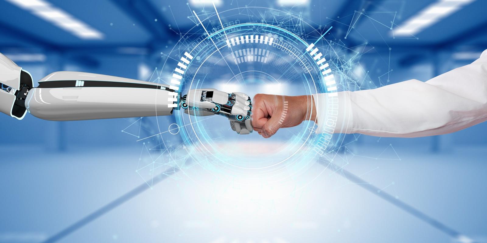 Wie sich KI und menschliche Intuition im Personalbereich ergänzen