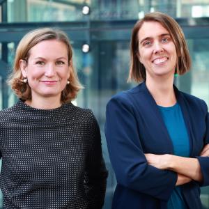 Gesine Engelage-Meyer und Sonja Hanau